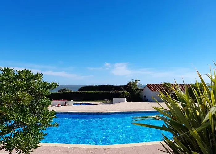 Loralistudios, Maison En Bord De Mer