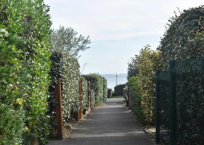 Loralistudios, Maison En Bord De Mer